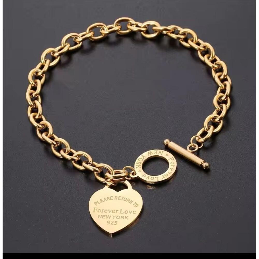 Forever Love New York 925 Heart Charm Toggle Bracelet Gold Tone Chunky Link